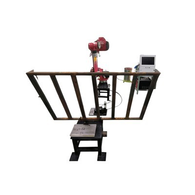 هل يحتاج روبوت القولبة بالحقن إلى التشحيم؟